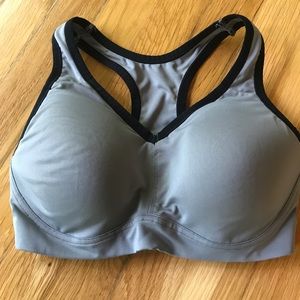 Natori 32D padded underwire sports bra